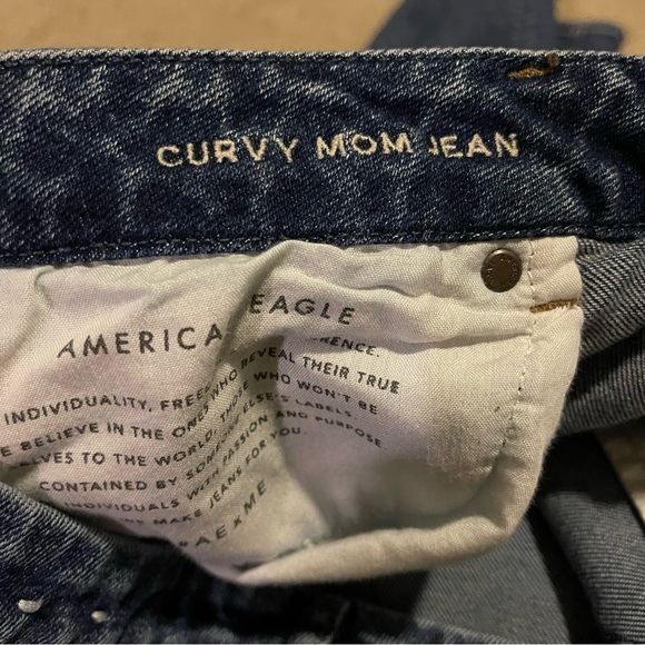 AE ripped mom jeans - Picture 9 of 11